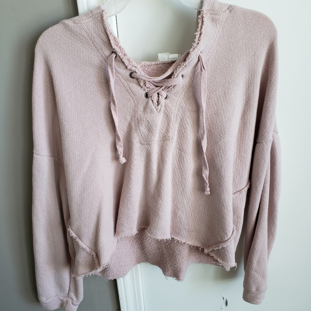 Cut off sweatshirt